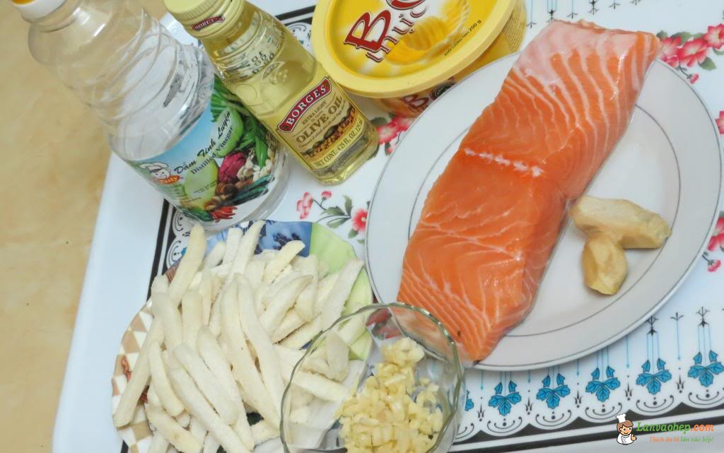 Lạ mà ngon với cá hồi sốt bơ chanh