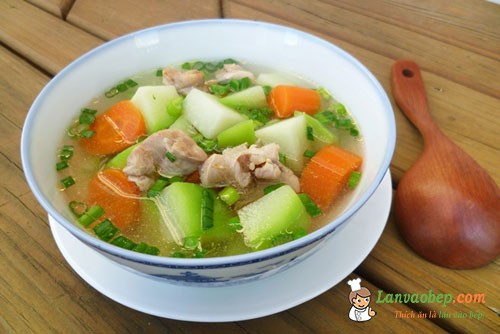 Làm món vịt hầm bí xanh vị ngon thanh mát