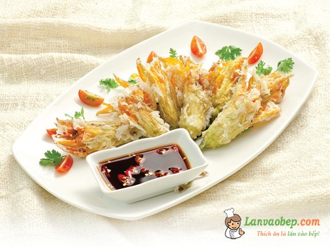 Sáng tạo độc đáo với món Bông bí chiên giòn chay