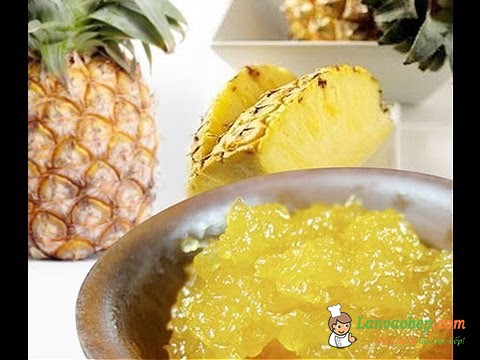 Xay nhuyễn dứa làm mứt dứa dẻo