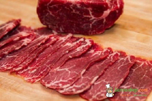 Cuốn bò rán xù giòn ngon ngây ngất